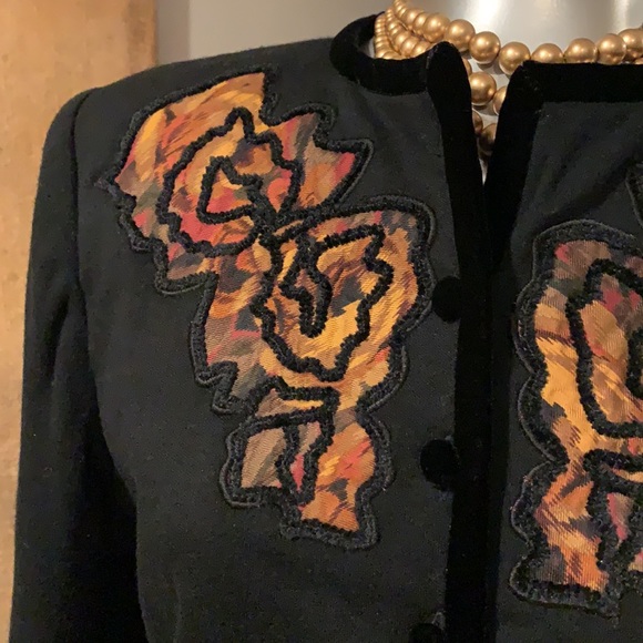 Vintage Miss D Oscar de La Renta Blazer.  6 - Picture 4 of 4